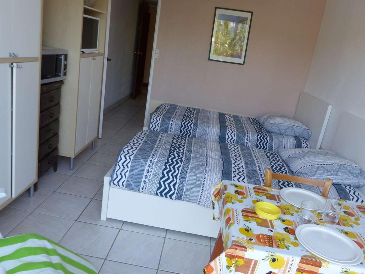 Studio Le Lavandou, 1 pièce, 2 personnes - FR-1-308-34 Esterno foto